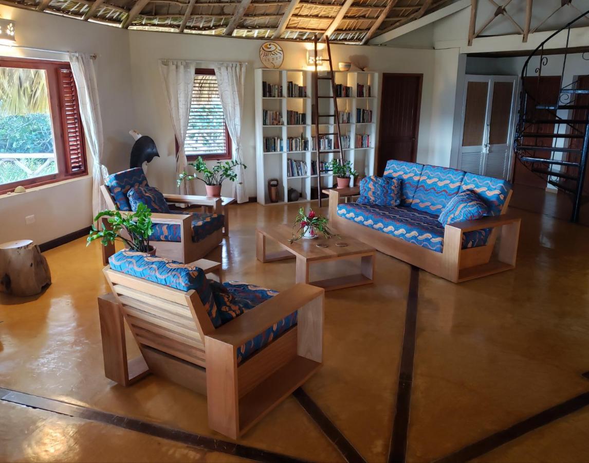 Villa Punta Coral El Frances Exterior photo